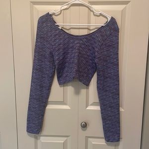 Long sleeve croptop aeropostal